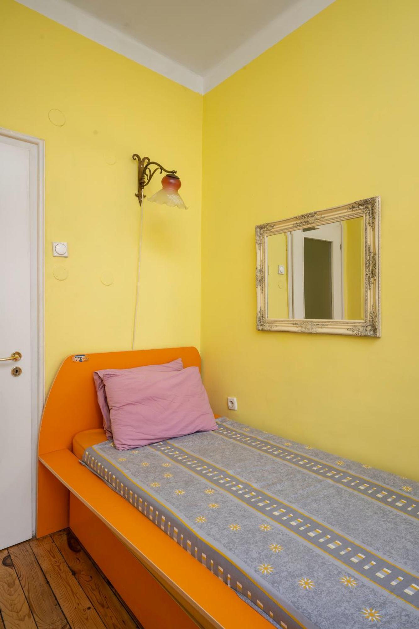 Ferienwohnung Sofia'S 1Bd Colourful Getaway Near Ndk Exterior foto
