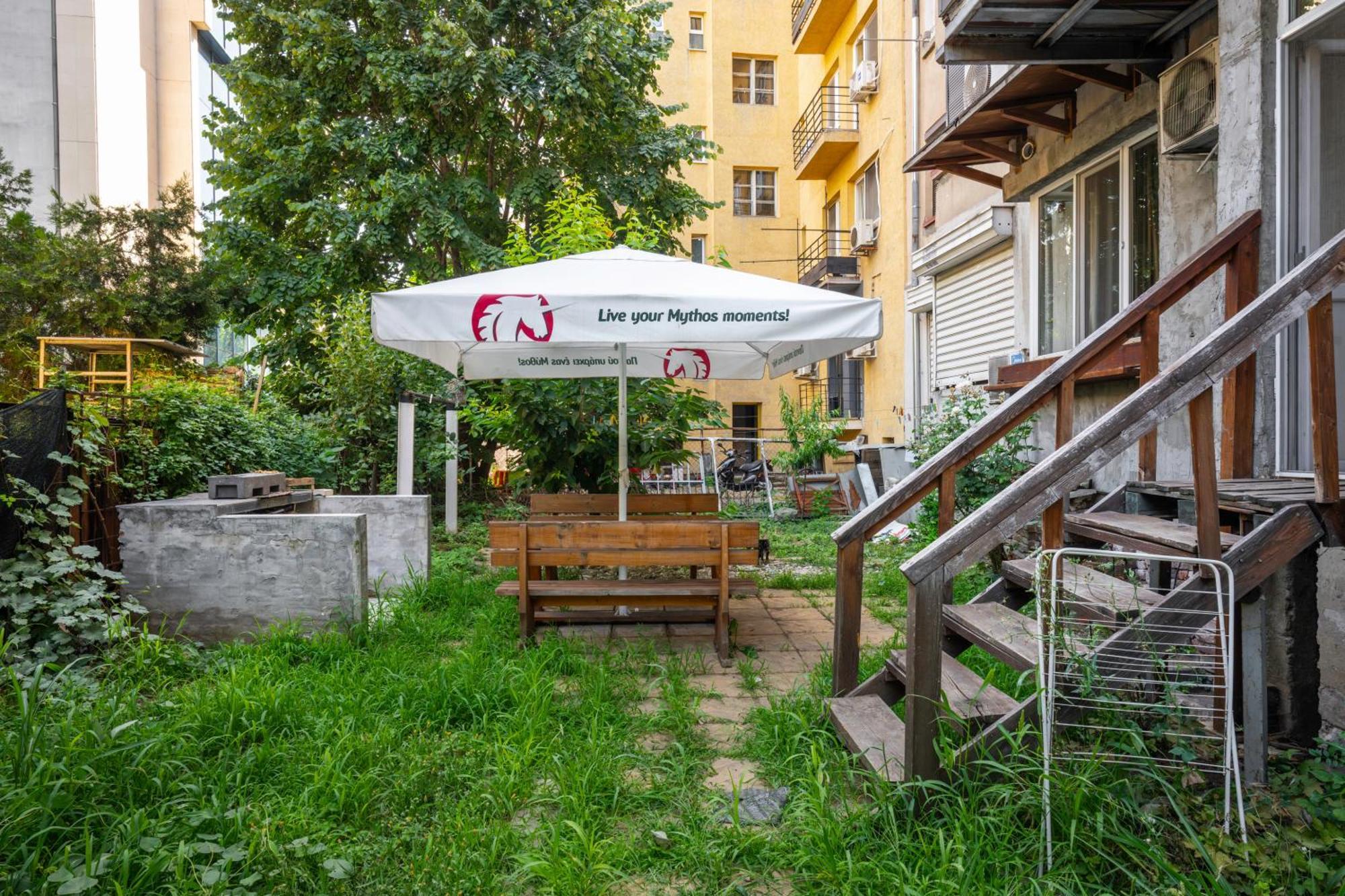 Ferienwohnung Sofia'S 1Bd Colourful Getaway Near Ndk Exterior foto